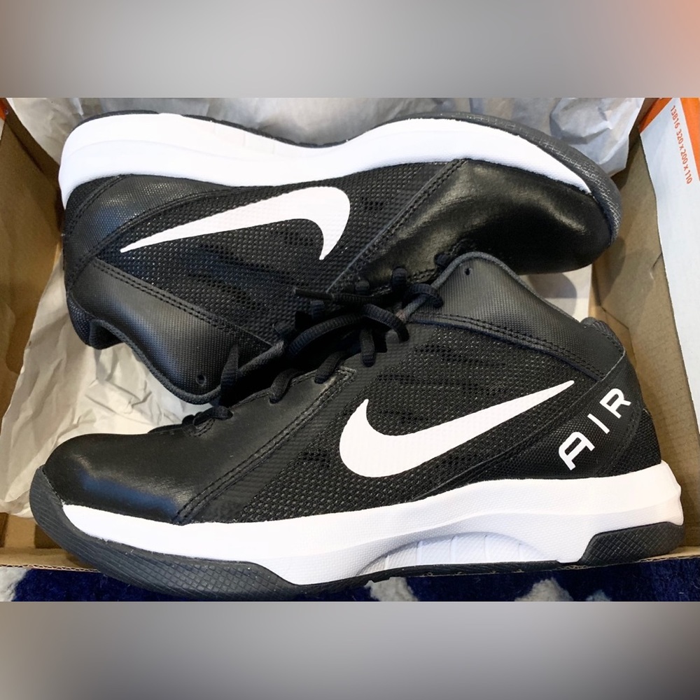 Nike THE AIR OVERPLAY IX Mens Size 6.5 NEW NIB